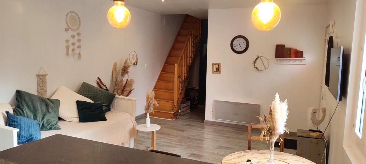 L'Appartement 7 - Centre Ville-Parking-Tv-Wifi Tarbes Bagian luar foto